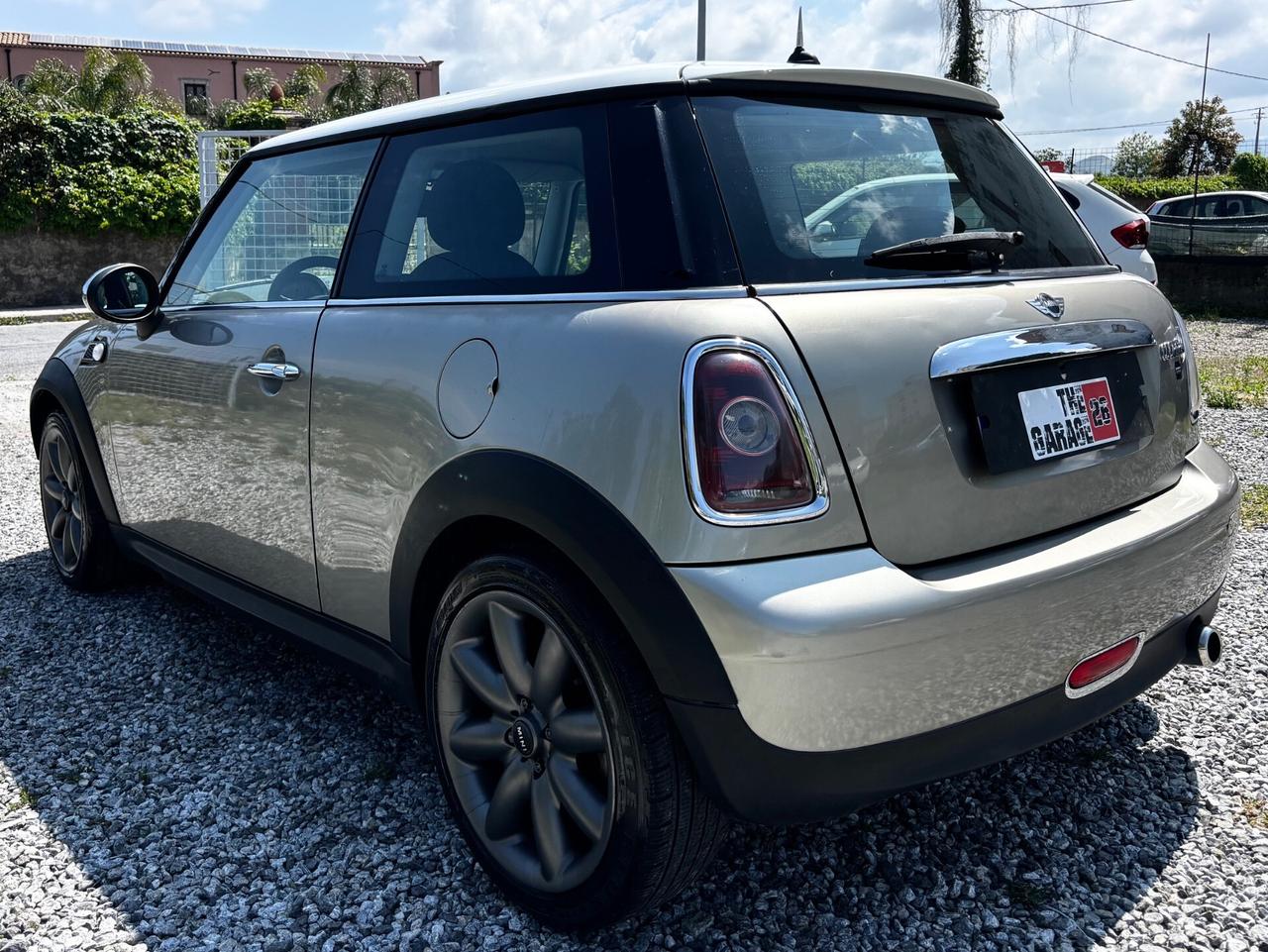 Mini Mini 1.6 16V Cooper D