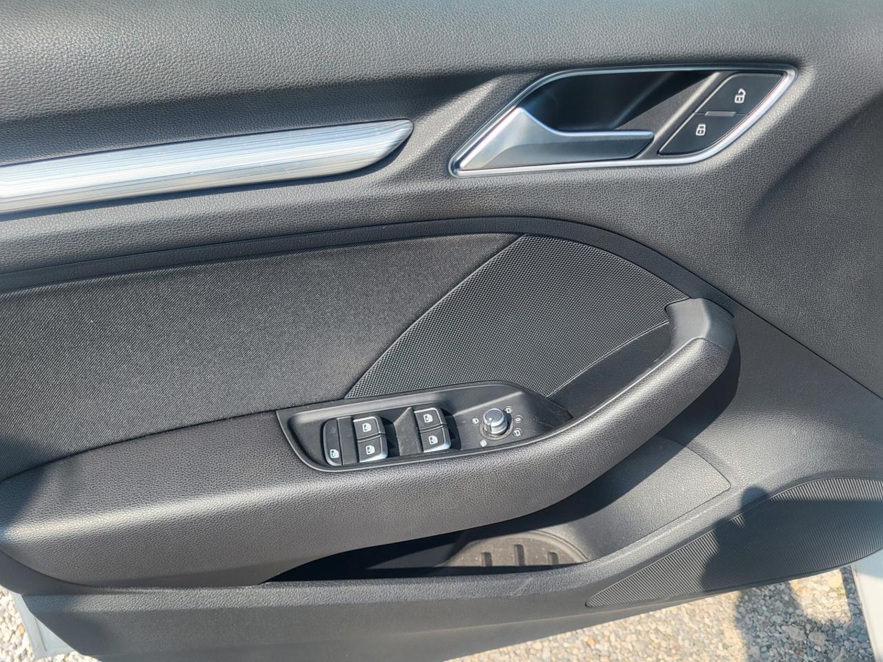 Audi A3 SPB 2.0 TDI S tronic Business