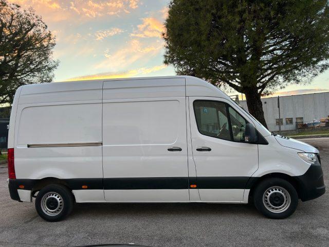 MERCEDES-BENZ Sprinter F39/33 311 CDI FWD TA Furgone