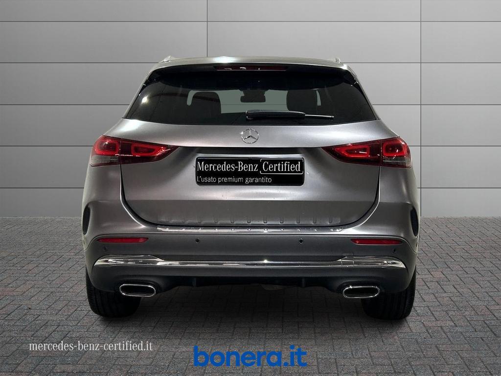 Mercedes GLA 200 200 D Premium 8G-DCT