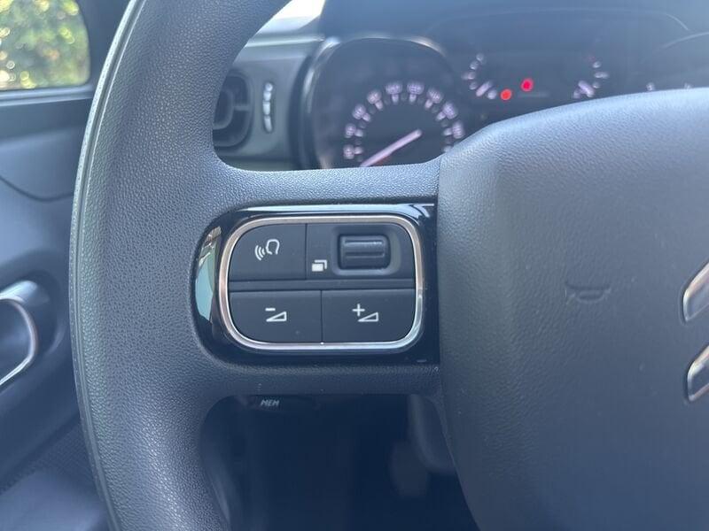 Citroën C3 PureTech 83 S&S Shine, Navi