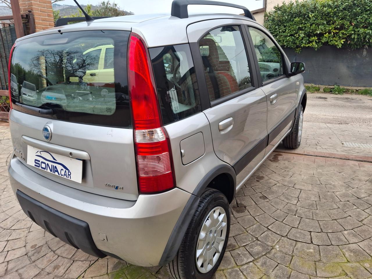 Fiat Panda 1.3 MJT 16V 4x4 Climbing