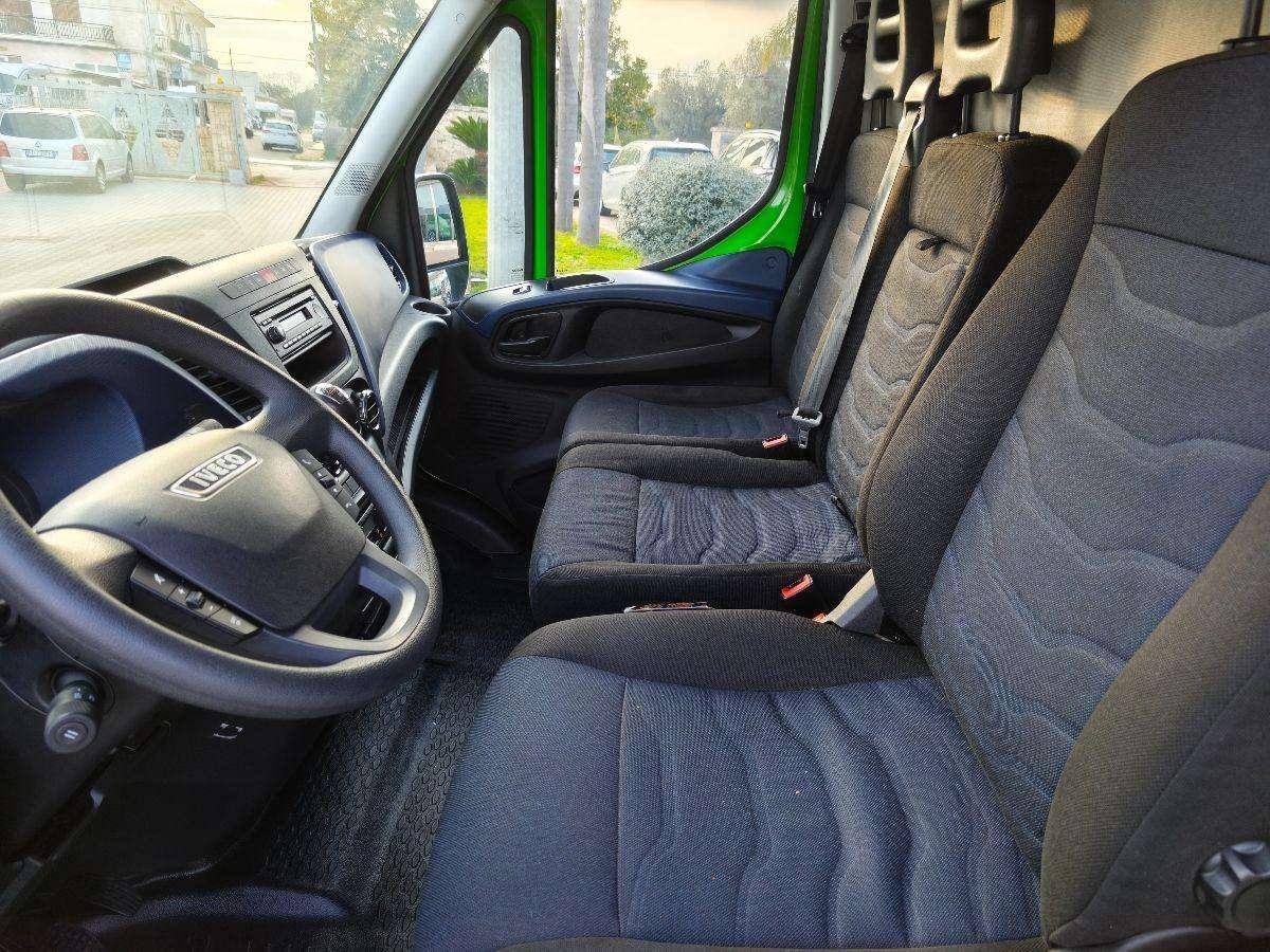 Iveco Daily 35S14 Furgone Medio Tetto Basso Gancio traino