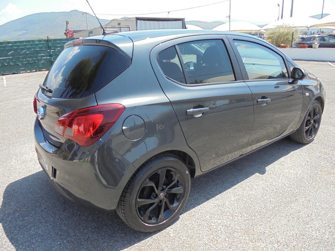 Opel Corsa 1.4 90CV GPL Tech 5 porte Fashion Line
