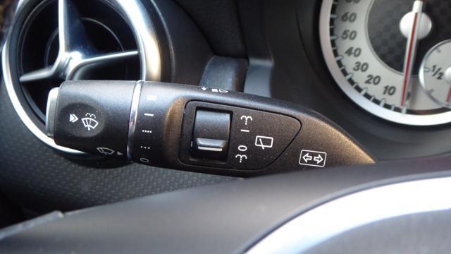 MERCEDES-BENZ A 180 Sport