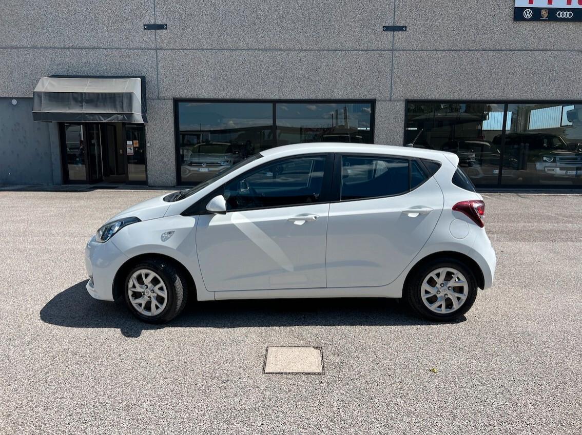 Hyundai i10 1.0 Comfort UNICO PROPRIETARIO - NEOPATENTATI