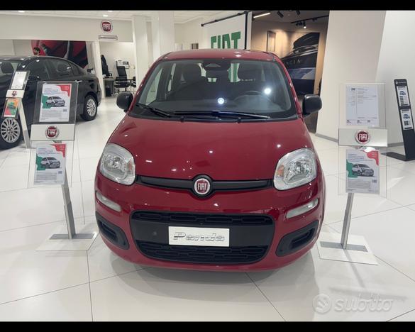 FIAT Panda My25 1.0 70cv Hybrid Panda N72574