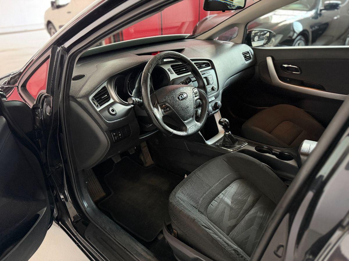 KIA - cee'd Sport Wagon - 1.6 CRDi 110CV SW Cool