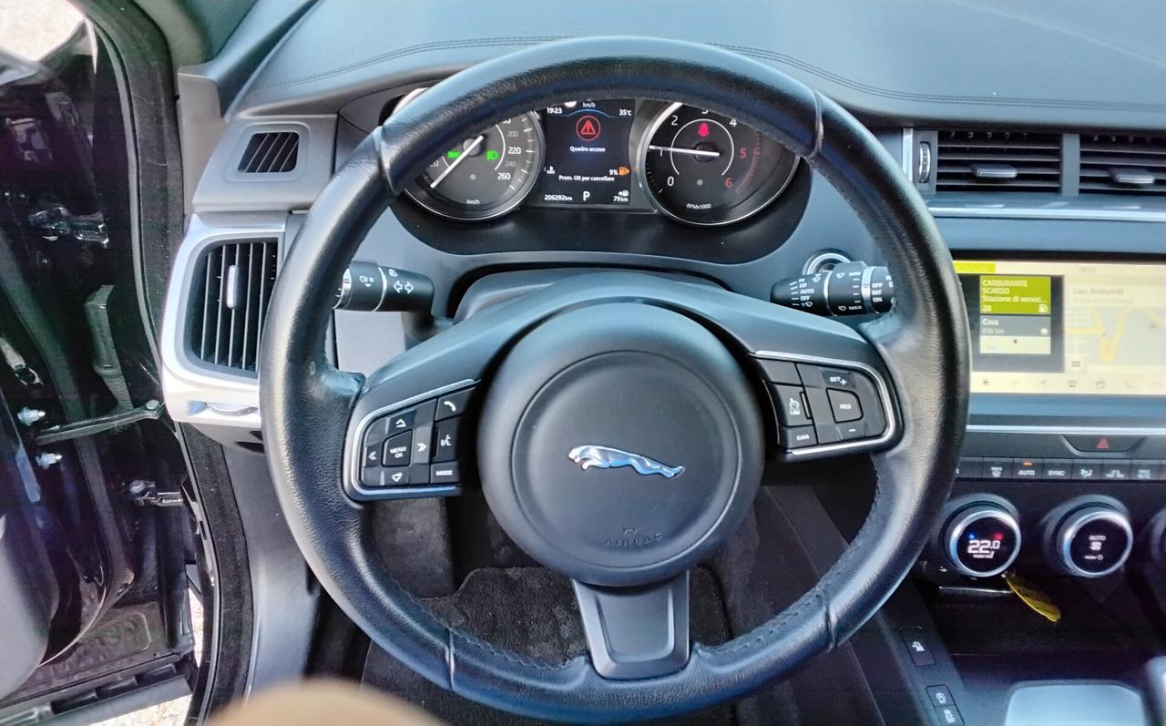 Jaguar E-Pace 2.0D 180 CV AWD aut. First Edition