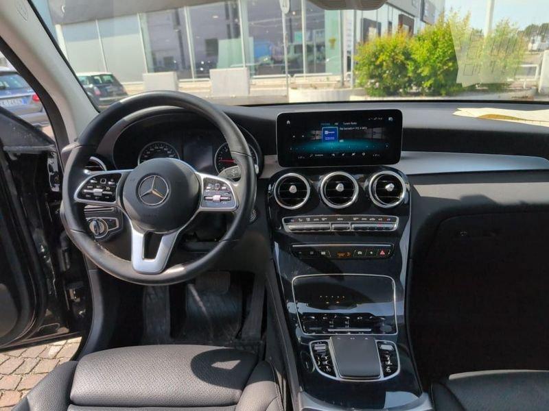 Mercedes-Benz GLC 200 D SPORT 4MATIC AUTO