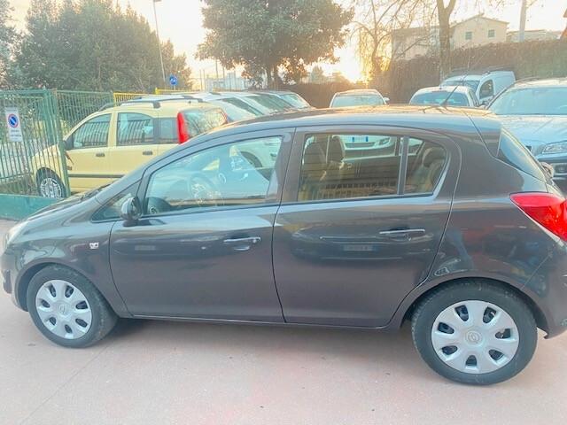 Opel Corsa 1.2 85CV 5 porte GPL-TECH Ecotec, OK NEOPATENTATI!!