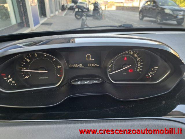 PEUGEOT 208 1.2 PureTech 82 Allure