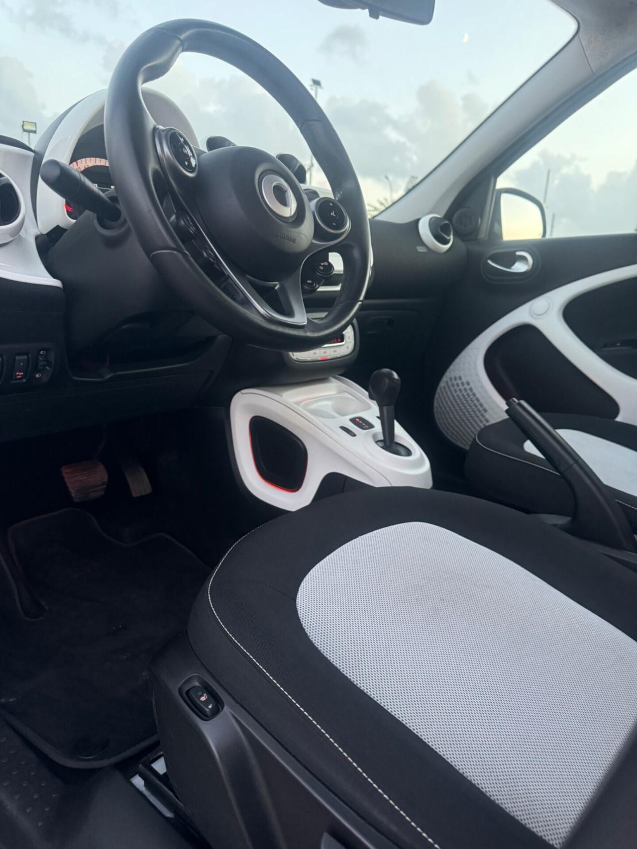 Smart ForFour 70 1.0 Passion