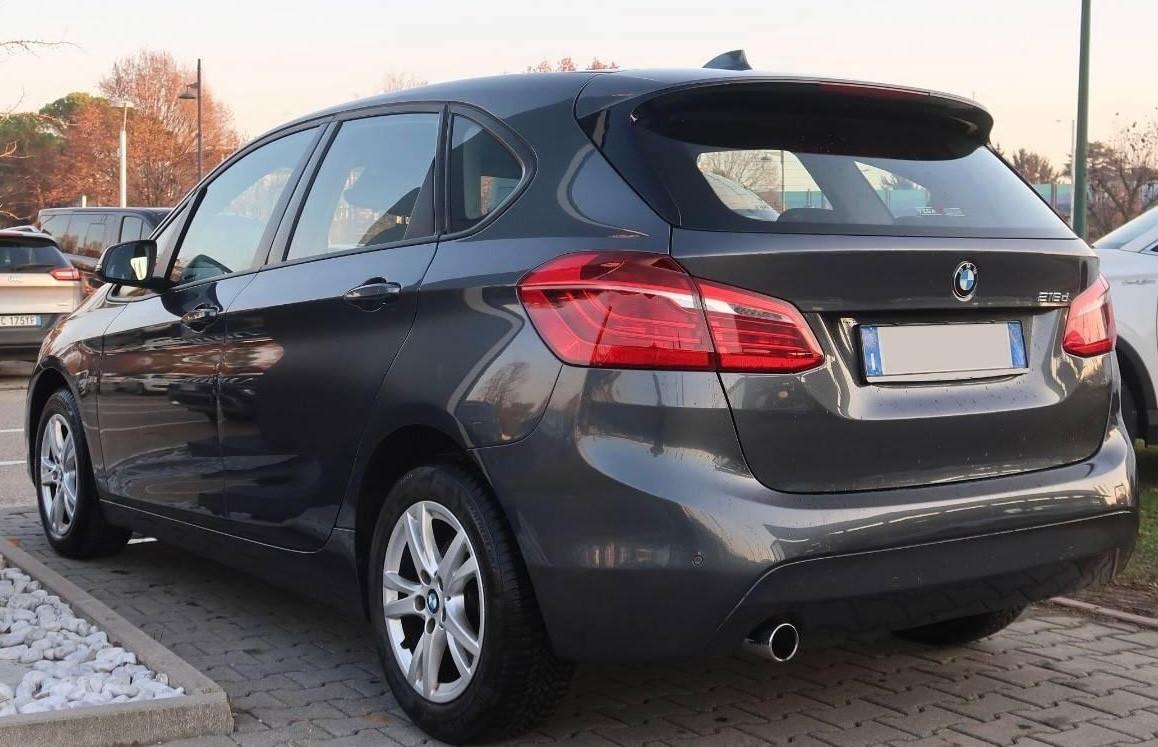 Bmw 2er Active Tourer 216d Advantage