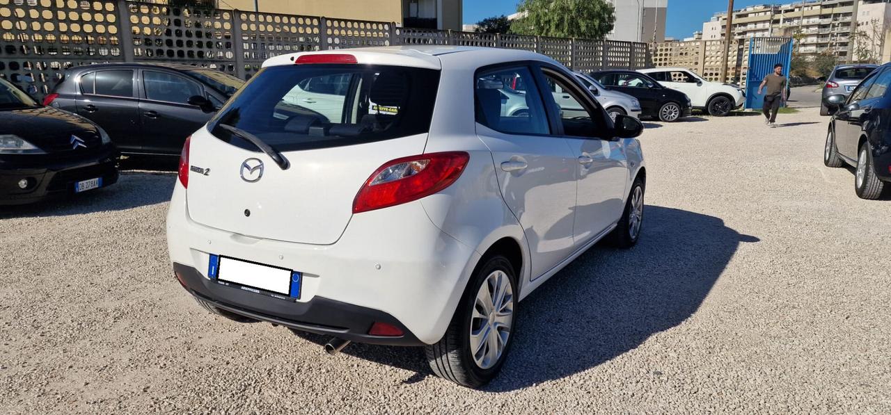 Mazda2 1.3 16V 75CV 5p. Trendy 2014
