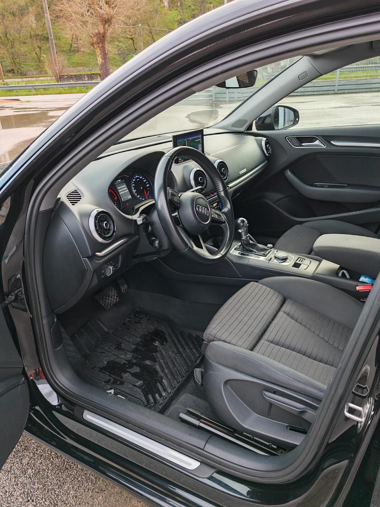 Audi A3 1.6 TDI S tronic Sport
