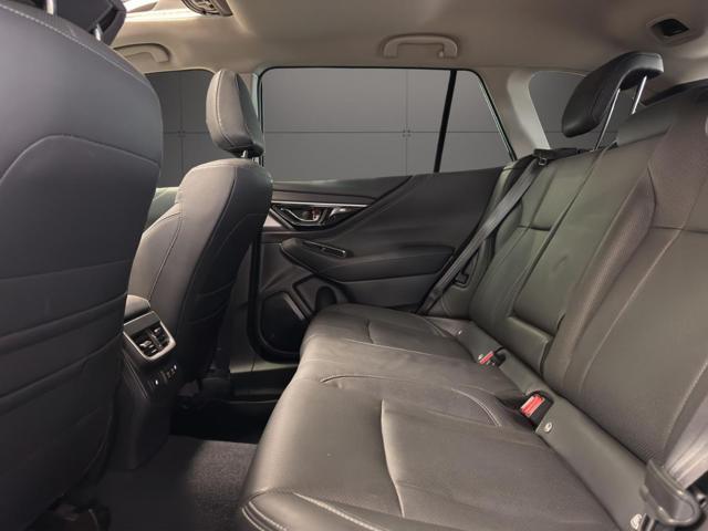 SUBARU OUTBACK 2.5i Lineartronic Premium