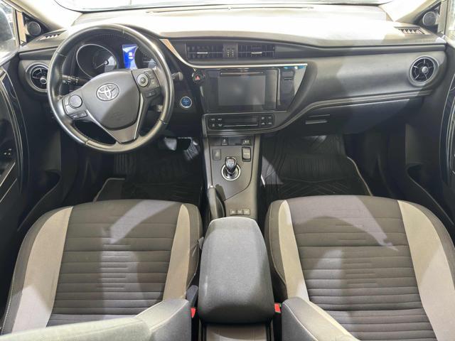 TOYOTA Auris 1.8 Hybrid Lounge