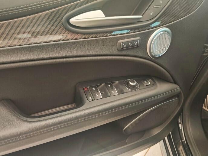 Alfa Romeo Stelvio 2.9 Bi-Turbo V6 510 CV AT8 Quadrifoglio