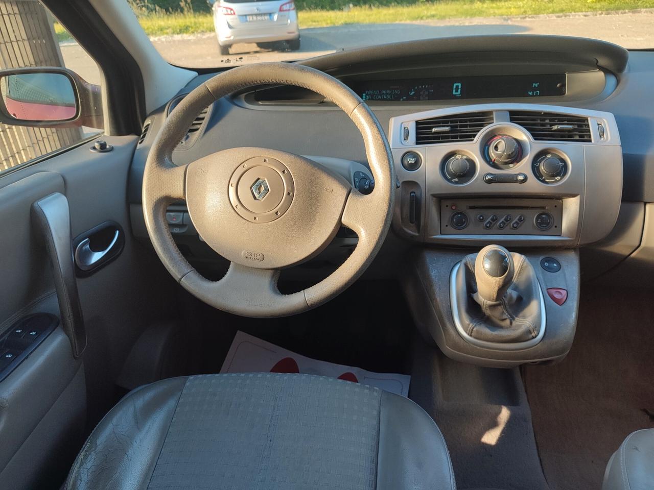 RENAULT SCENIC 1.6BENZINA POCHI KM LEGGERE