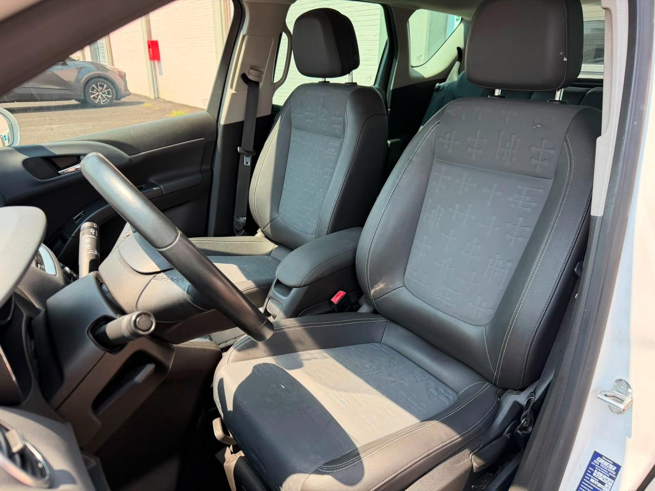 Opel Meriva 1.7 CDTI 110CV b-color