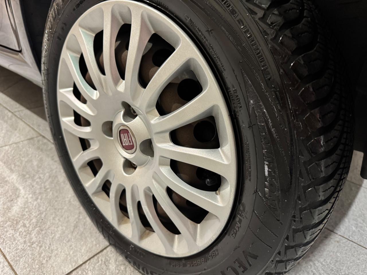 Fiat Punto 1.4 8V 5 porte Natural Power Street