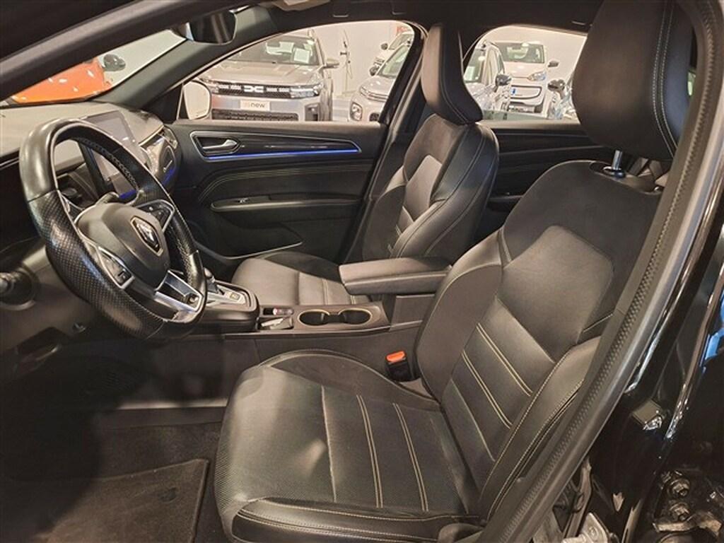 Renault Arkana 1.6 E-TECH Hybrid Engineered Auto