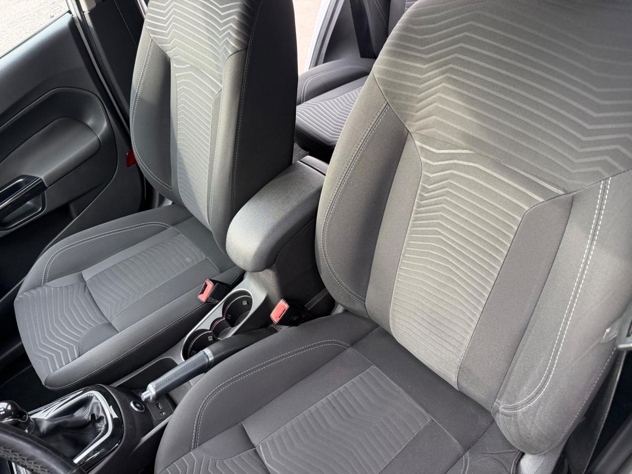 Ford Fiesta 1.4 5p. Bz.- GPL Titanium