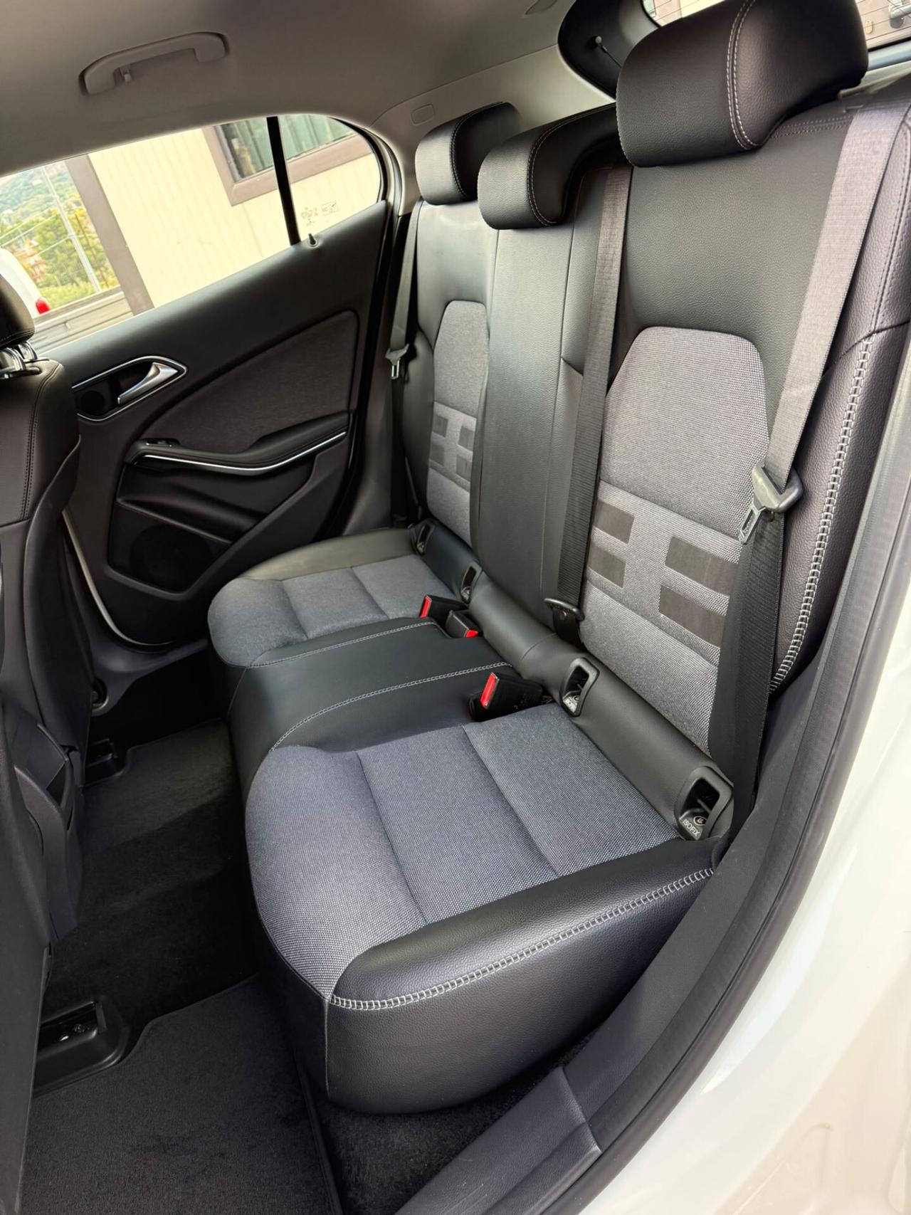Mercedes-benz GLA 200 CDI Automatic Premium