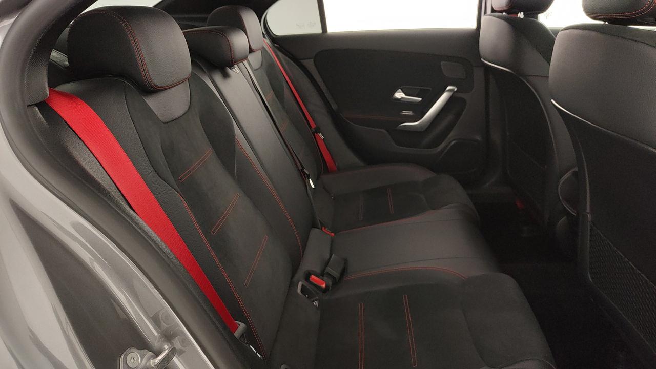 Mercedes-Benz Classe A 35 AMG Race Edition Sedan 4matic auto