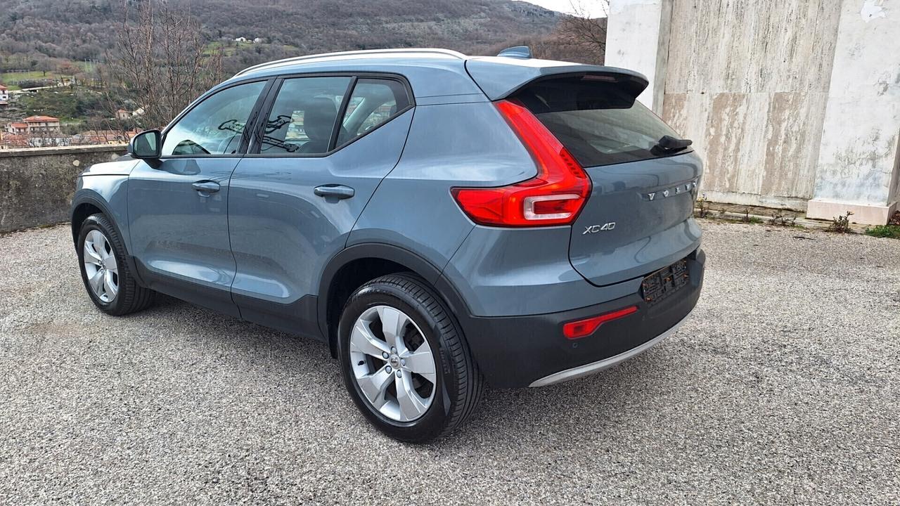 Volvo XC40 D3 Momentum