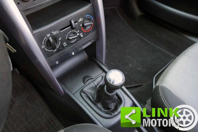 PEUGEOT 207 CC 1.6 VTi 120CV - 2009