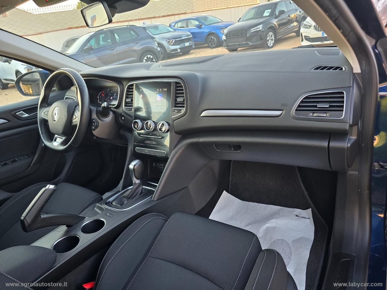 RENAULT Mégane Sporter Blue dCi 115CV EDC Bus.