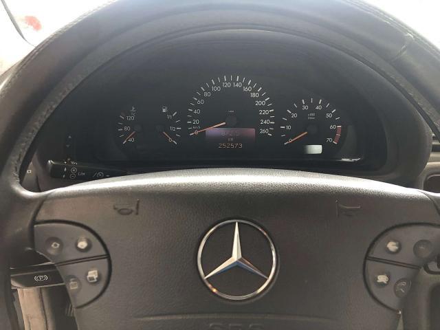 Mercedes-Benz CLK 200 COMPRESOR Avantgarde / schermo