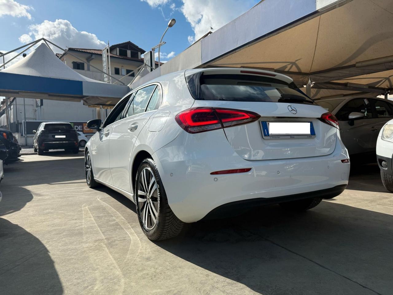 MERCEDES A180 1,5 CAMBIO AUTOMATICO
