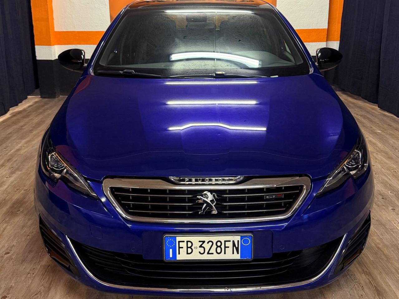 MERAVIGLIOSA PEUGEOT 308 GT CON TETTO PANORAMICO CON 128.162 KM