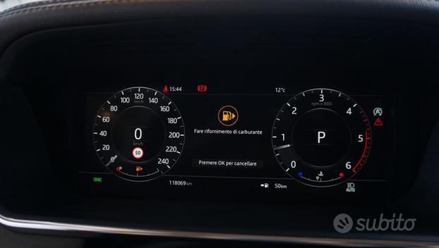 LAND ROVER Range Rover 3.0 SDV6 Vogue