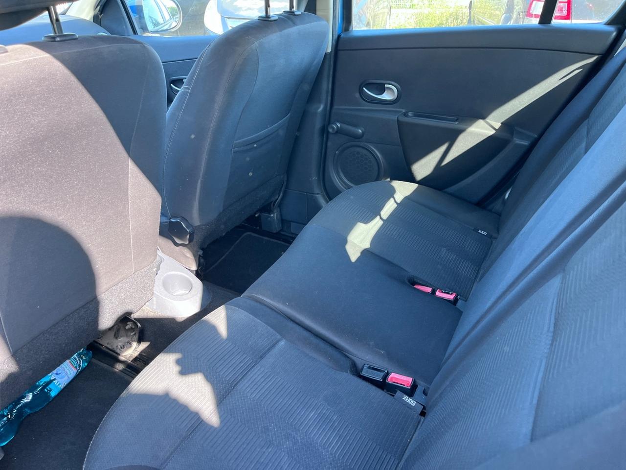 Renault Clio 1.2 16V 5 porte Dynamique