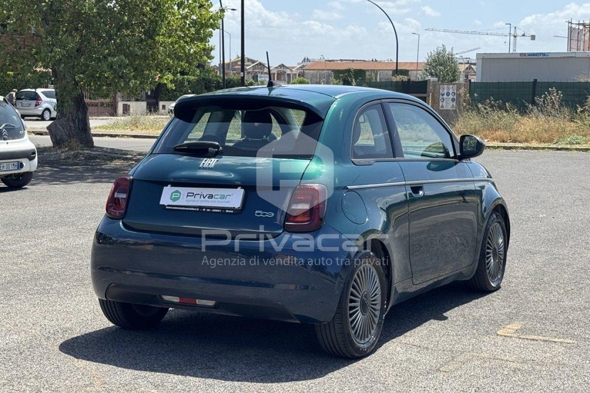 FIAT 500e Berlina 42 kWh Icon