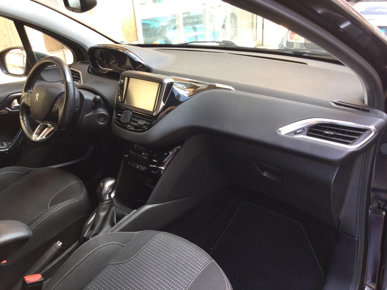 Peugeot 208 1.2 Allure 5 porte