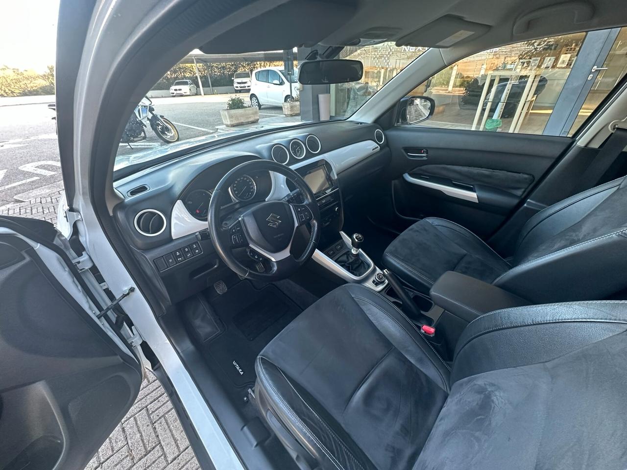 Suzuki Vitara 1.6 DDiS 4WD AllGrip V-Top