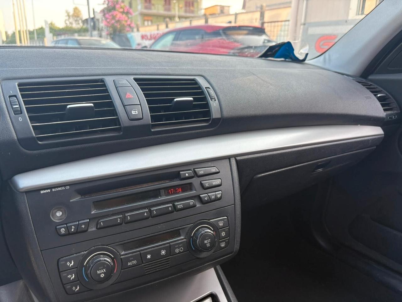 Bmw 118 118d cat 5 porte Futura