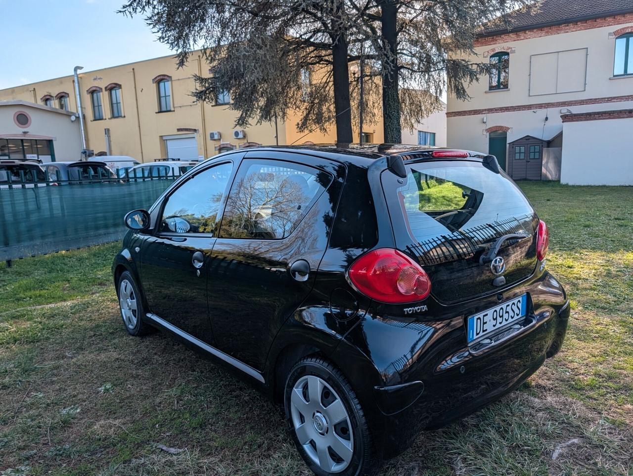 Toyota Aygo 1.0 12V VVT-i 5 porte UNICO PROPRIETARIO
