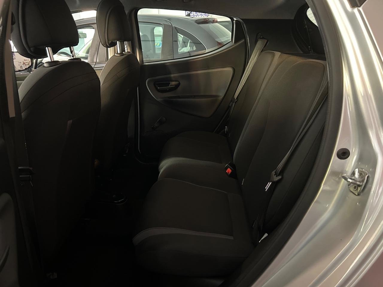 Lancia Ypsilon 0.9 B/M TwinAir Ecochic