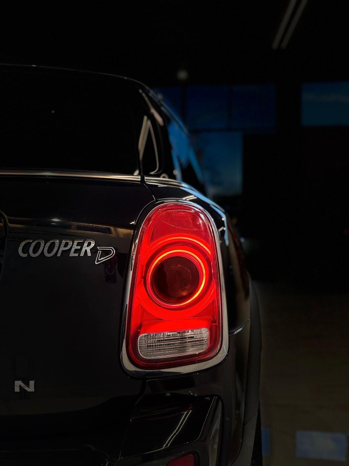 Mini Cooper D Countryman 2.0 Business ALL4 Automatica