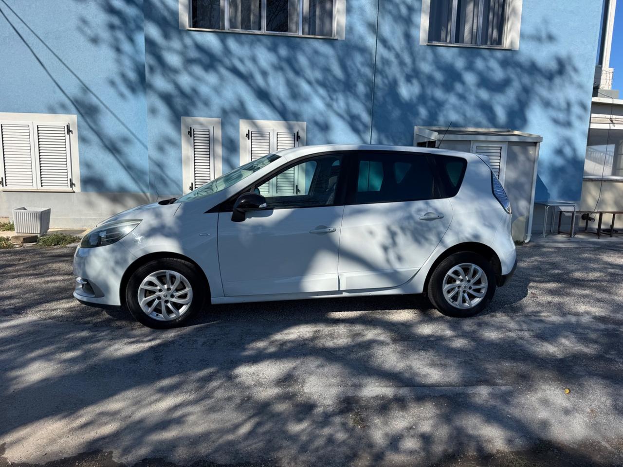 Renault Scenic Scénic XMod 1.5 dCi 110CV Start&Stop Energy