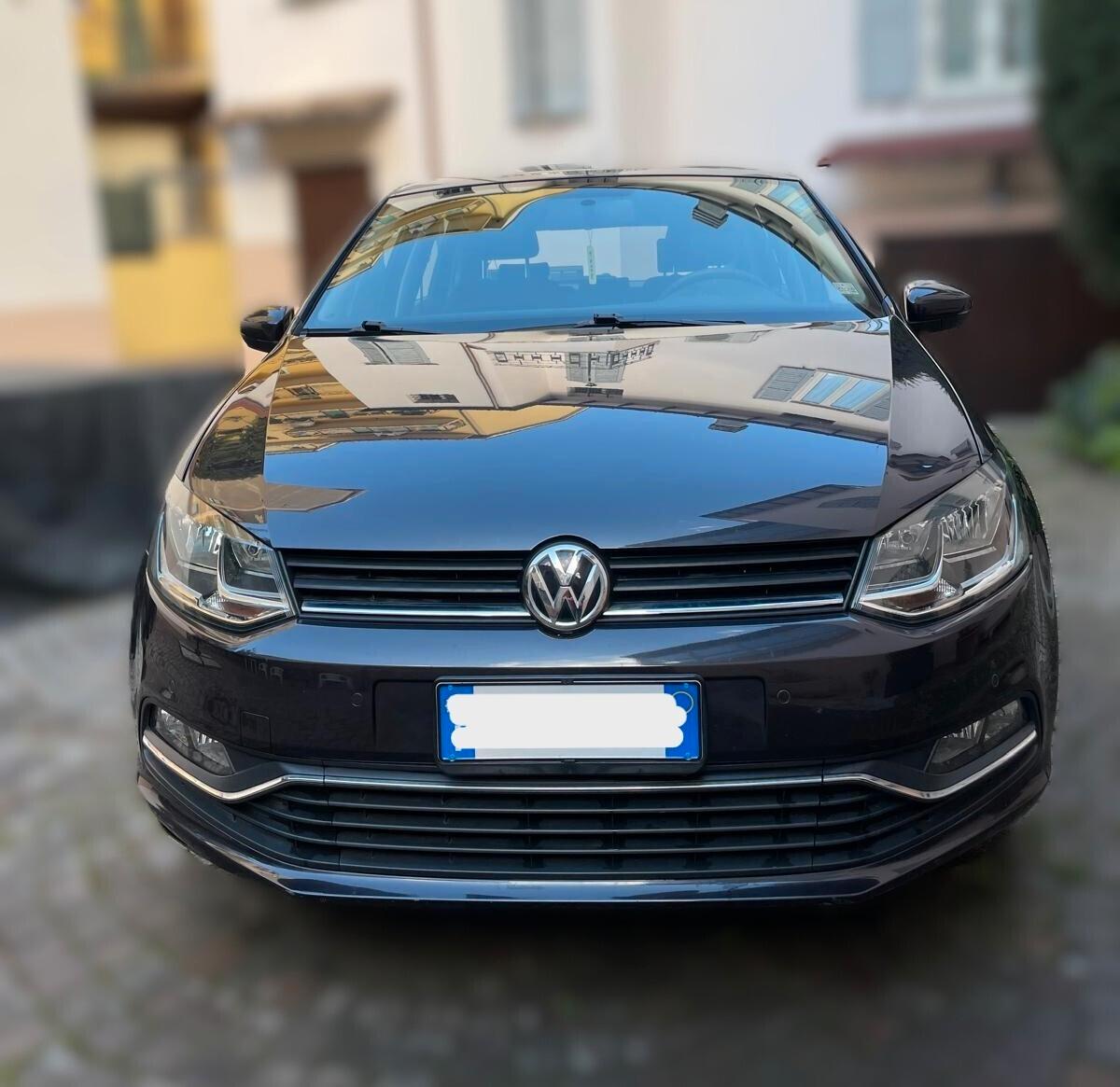 Volkswagen Polo V 2014 5p 1.4 tdi Comfortline 75cv