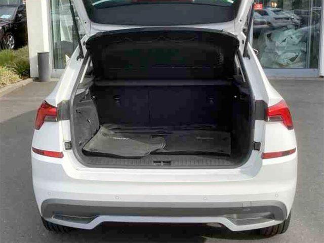 SKODA Kamiq 1.0 G-Tec Clever LED, Winter, Navi, Retrocamera