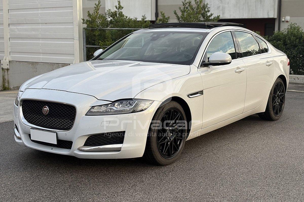 JAGUAR XF 3.0 D V6 300 CV aut. Prestige