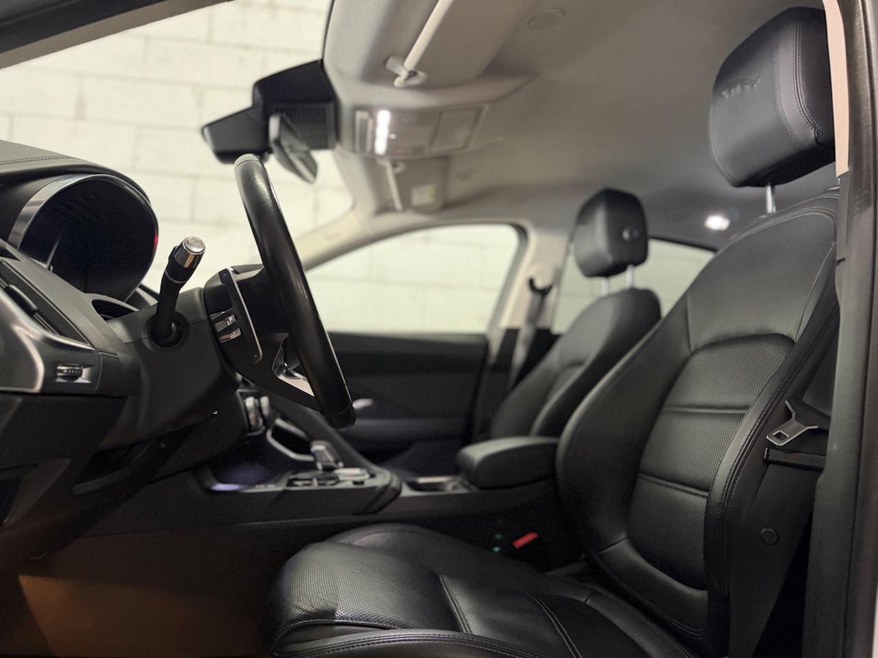 Jaguar E-Pace 2.0D I4 163 CV AWD Auto R-Dynamic S